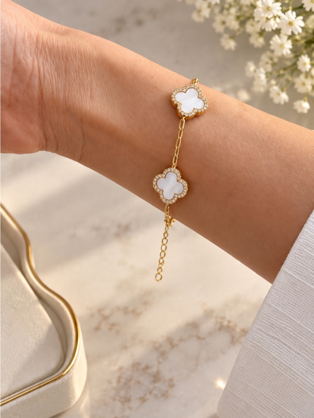 14K Gold Plated Clover Bracelet/ Mother of Pearl Crystal Bracelet/ Jewelry